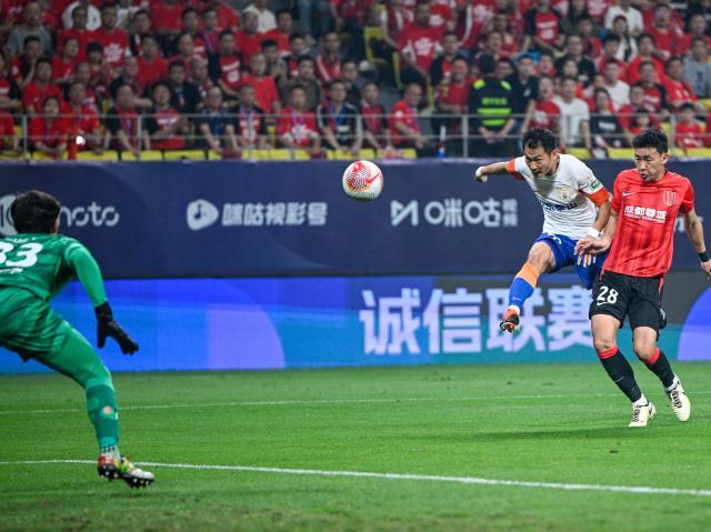 开云中国官方网站-泰山2连胜背后是暂时转危为安 续约功勋提上日程？