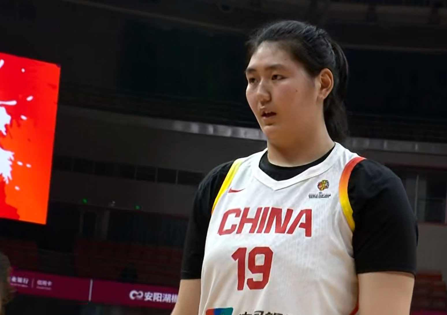 开云官网首页-给力！张子宇打出国际巨星水平，李月汝遇到了大麻烦